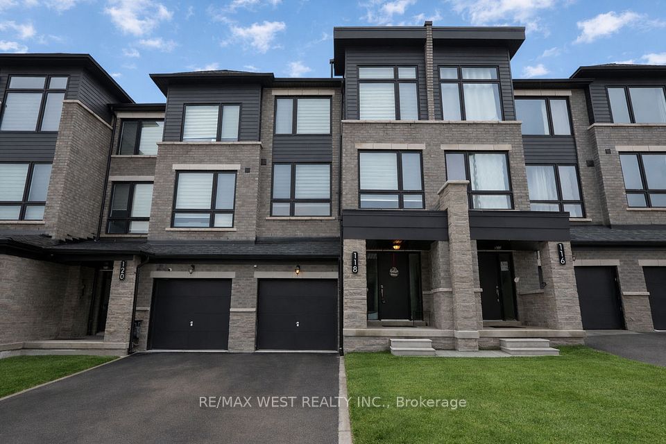 Att/Row/Townhouse at 118 Blue Forest Crescent, Barrie, ON L9J 0N7, Barrie