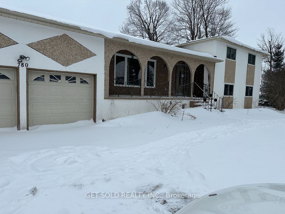 780 Essa Road E, Barrie, ON L4N 9E9