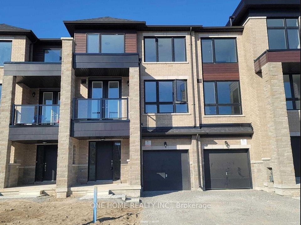 Att/Row/Townhouse at 35 Blue Forest Crescent, Barrie, ON L4N 0H7, Barrie