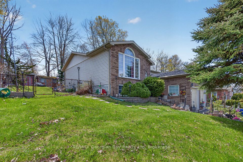 33 Anderson Crescent, Tay, ON L0K 2A0 at 33 Anderson Crescent, Tay, ON L0K 2A0, Tay, ON, L0K 2A0