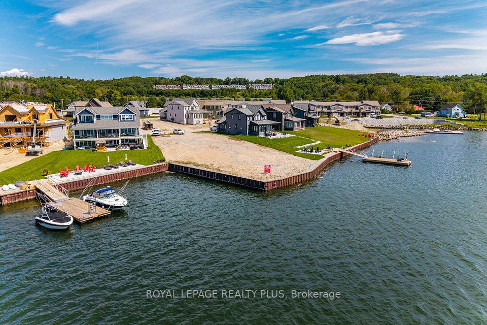 20 Navigator Road, Penetanguishene, ON L9M 0W6 at 20 Navigator Road, Penetanguishene, ON L9M 0W6, Penetanguishene, ON, L9M 0W6
