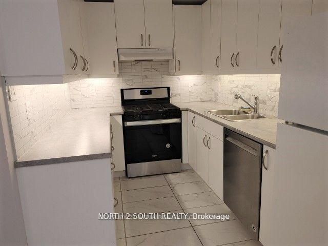 Detached at 29 Gore Drive Bsmt, Barrie, ON L4N 8L3, Barrie