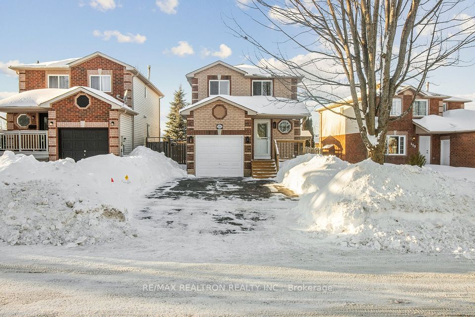 Detached at 131 Columbia Road, Barrie, ON L4N 8E5, Barrie