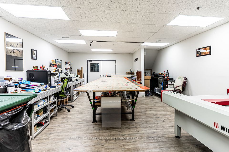 647 Welham Road 15, Barrie, ON L4N 0B7