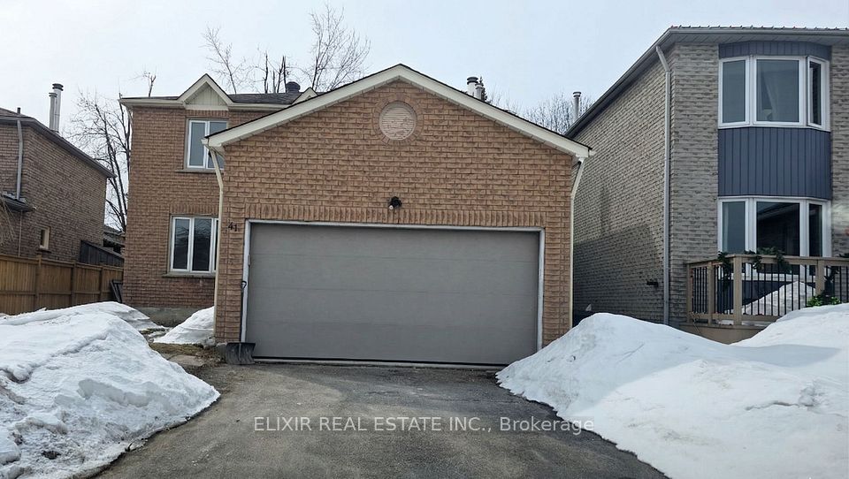 Detached at 41 BLAIR Crescent #Upper, Barrie, ON L4M 5Y6, Barrie