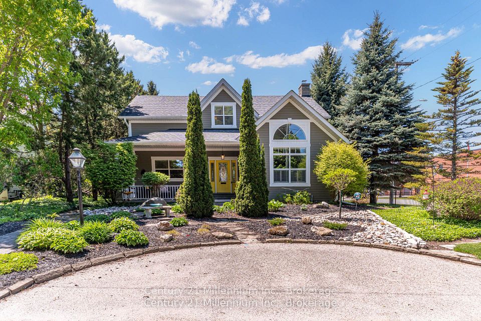 210 Minnesota Street, Collingwood, ON L9Y 3S5 at 210 Minnesota Street, Collingwood, ON L9Y 3S5, Collingwood, ON, L9Y 3S5