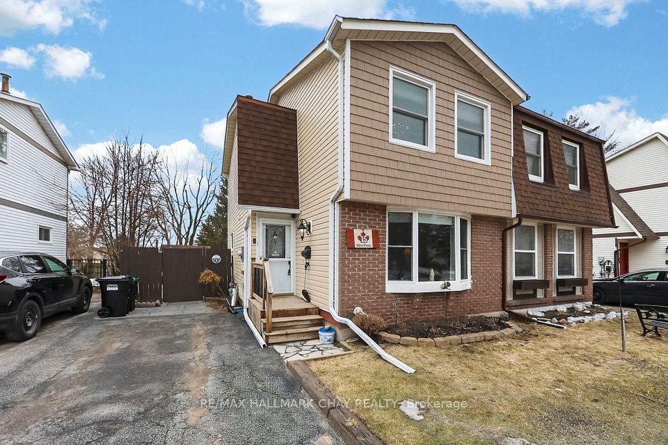 Semi-Detached  at 15 Wilde Place, Barrie, ON L4N 4W6, Barrie