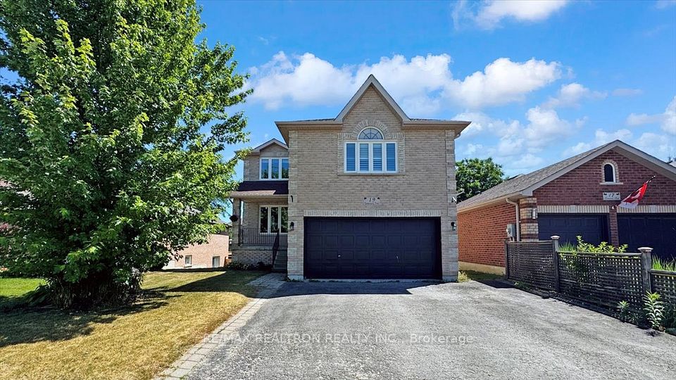 19 Tamarack Trail, Barrie, ON L4N 9S1