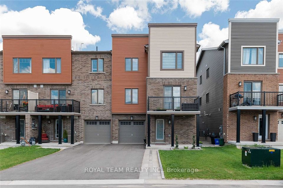 Att/Row/Townhouse at 25 Kodiak Terrace, Barrie, ON L9J 0J4, Barrie
