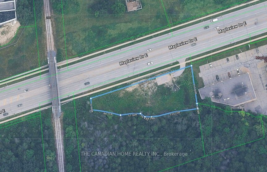 207 Mapleview Drive E, Barrie, ON L4N 9E8