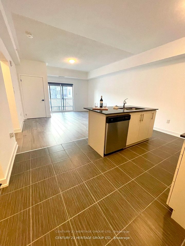Condo Apartment at 4 Spice Way 113, Barrie, ON L9J 0M2, Barrie