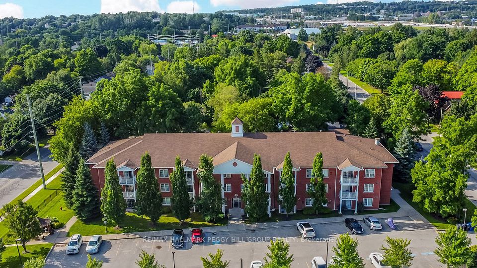 Condo Apartment at 49 Jacobs Terrace 307, Barrie, ON L4N 0W4, Barrie