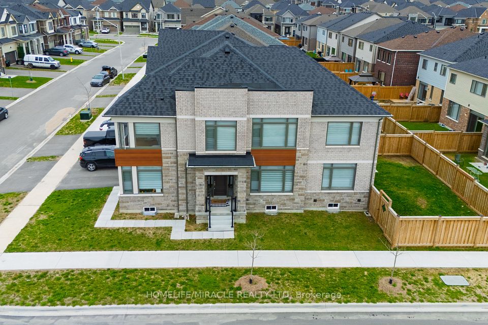 Detached at 17 Ludlow Drive, Barrie, ON L9J 0L8, Barrie