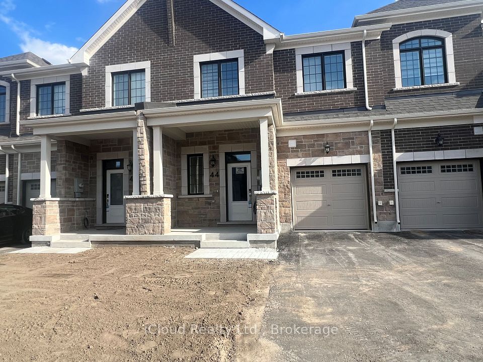 Att/Row/Townhouse at 44 Foxley Heights, Barrie, ON L9S 0Z8, Barrie