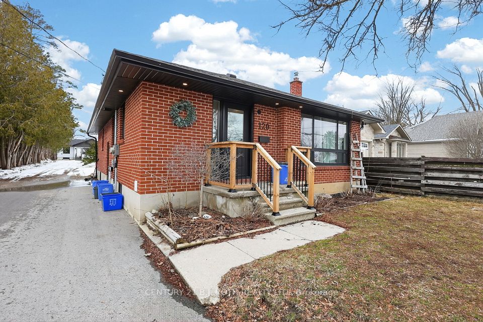 Detached at 120 Puget Street " Unit A", Barrie, ON L4M 4N5, Barrie