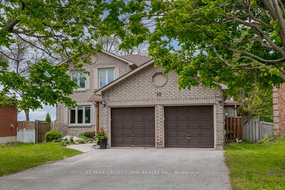 Detached at 10 Nugent Court, Barrie, ON L4N 7A9, Barrie