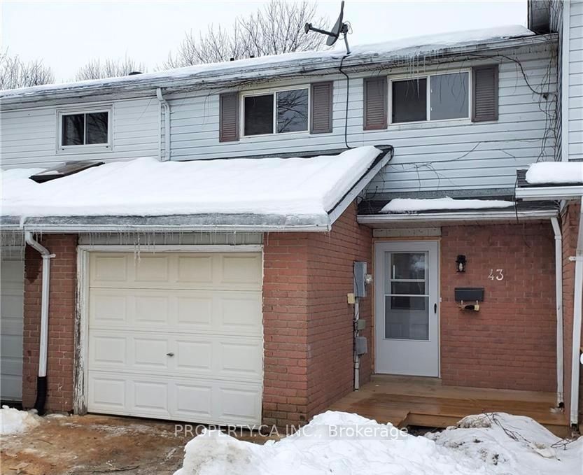 Att/Row/Townhouse at 43 Barrett Crescent, Barrie, ON L4N 5A4, Barrie