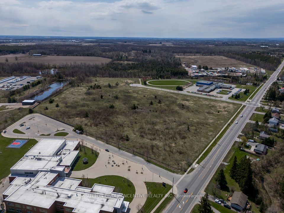 740 Essa Road, Barrie, ON L4N 9E9
