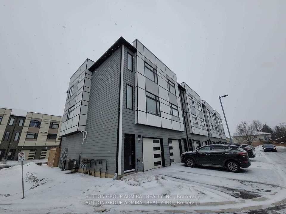 540 Essa Road 17, Barrie, ON L4N 9E5