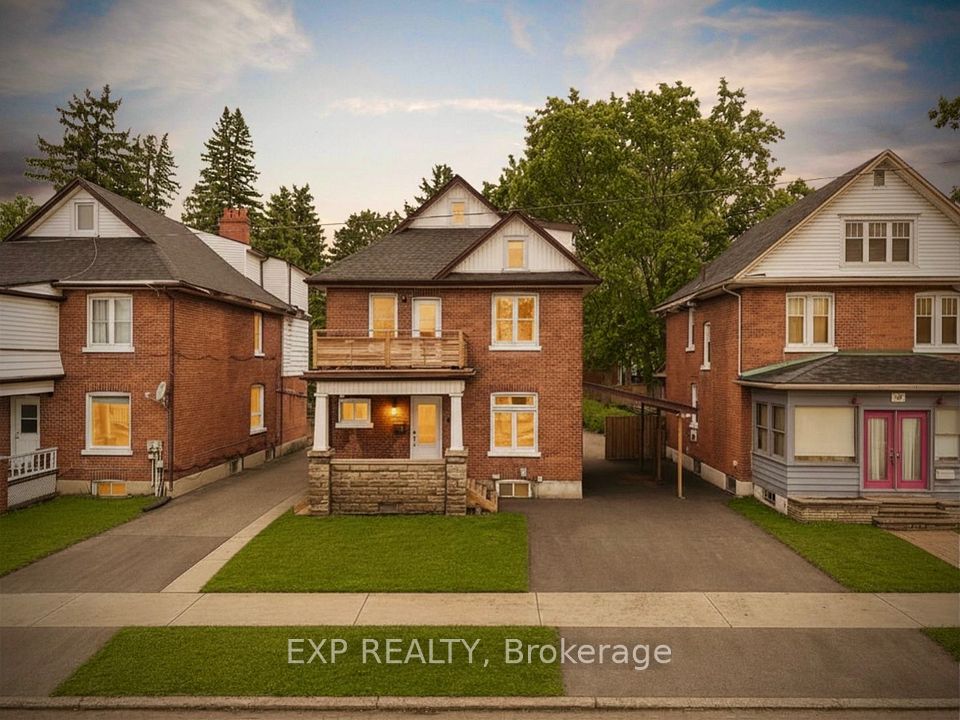 36 Sophia Street W, Barrie, ON L4N 1J3