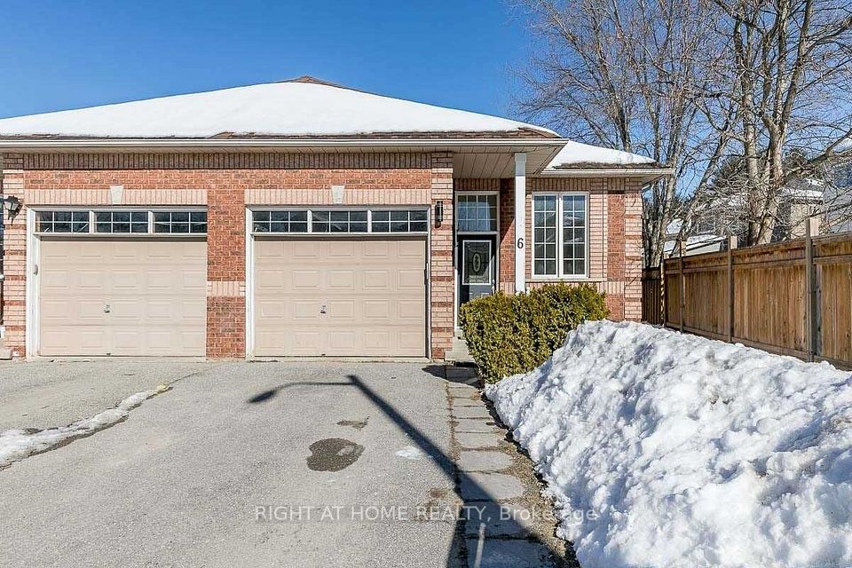 Semi-Detached  at 6 Peter Street, Barrie, ON L4N 5R2, Barrie