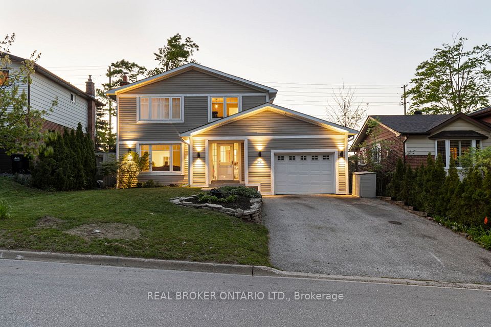 Detached at 54 Farmingdale Crescent, Barrie, ON L4M 5E5, Barrie
