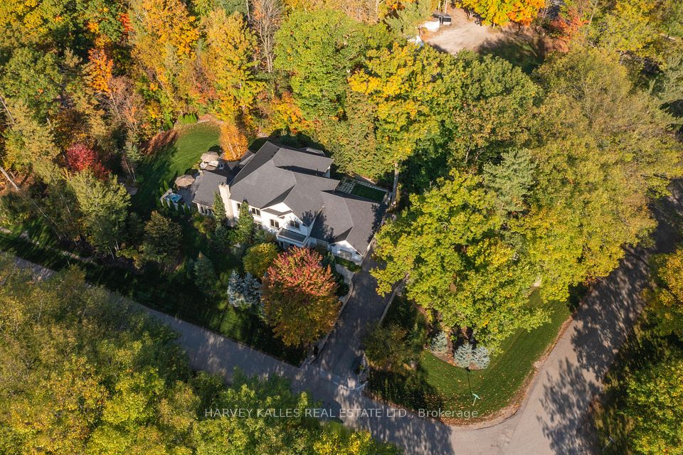 Detached at 6 Georgina Drive, Barrie, ON L4M 1E9, Barrie
