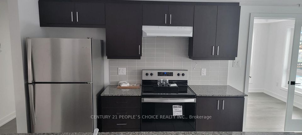 Condo Apartment at 4 Spice Way 118, Barrie, ON L9J 0M2, Barrie
