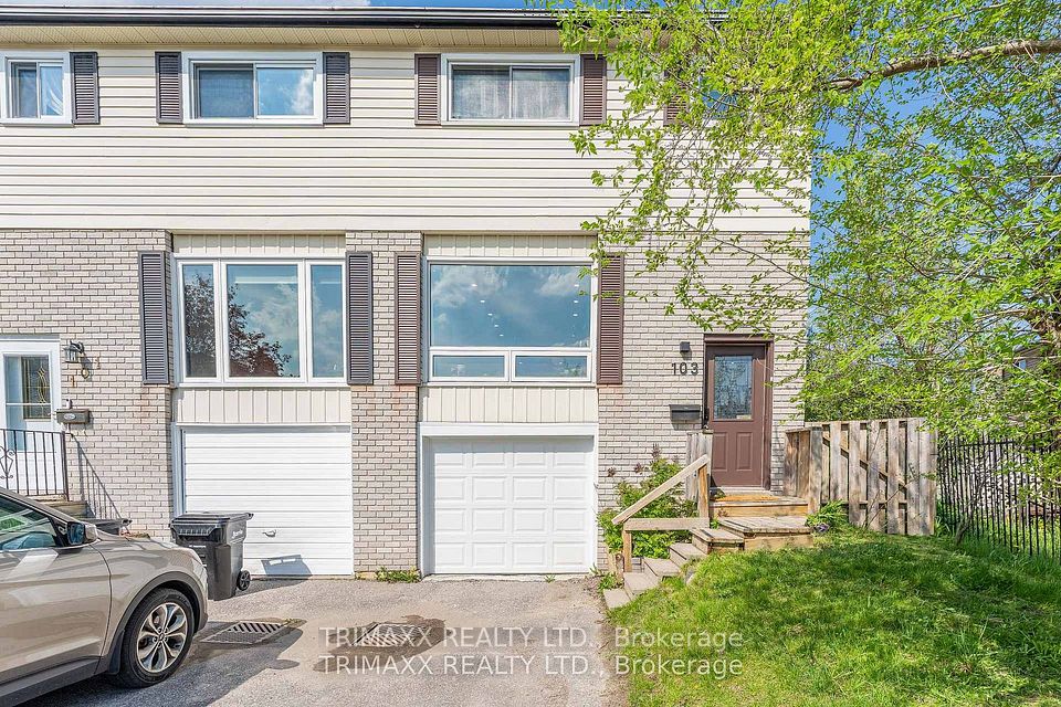 Semi-Detached  at 103 Robin Court, Barrie, ON L4M 5L9, Barrie