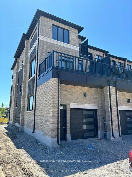 Att/Row/Townhouse at 1 Cherry Hill Lane, Barrie, ON L9J 0M7, Barrie