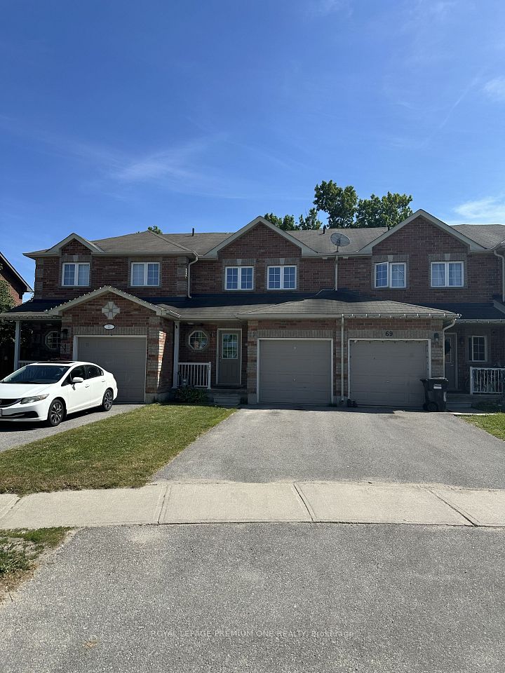 Att/Row/Townhouse at 71 Sydenham Wells N/A, Barrie, ON L4M 6R5, Barrie