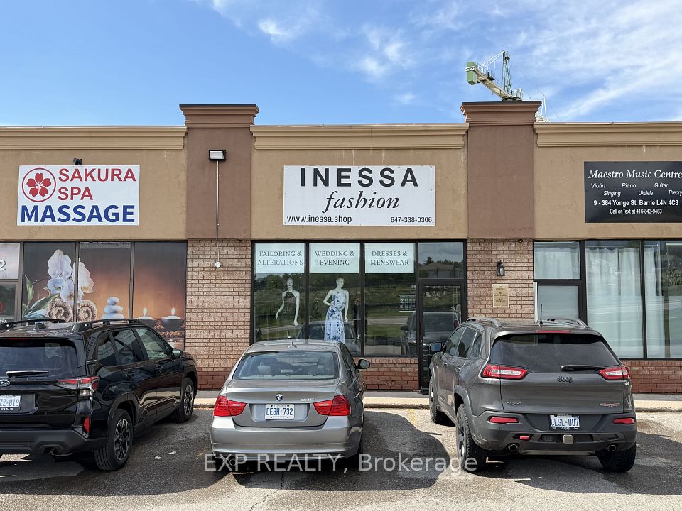 384 Yonge Street 11, Barrie, ON L4N 4C8