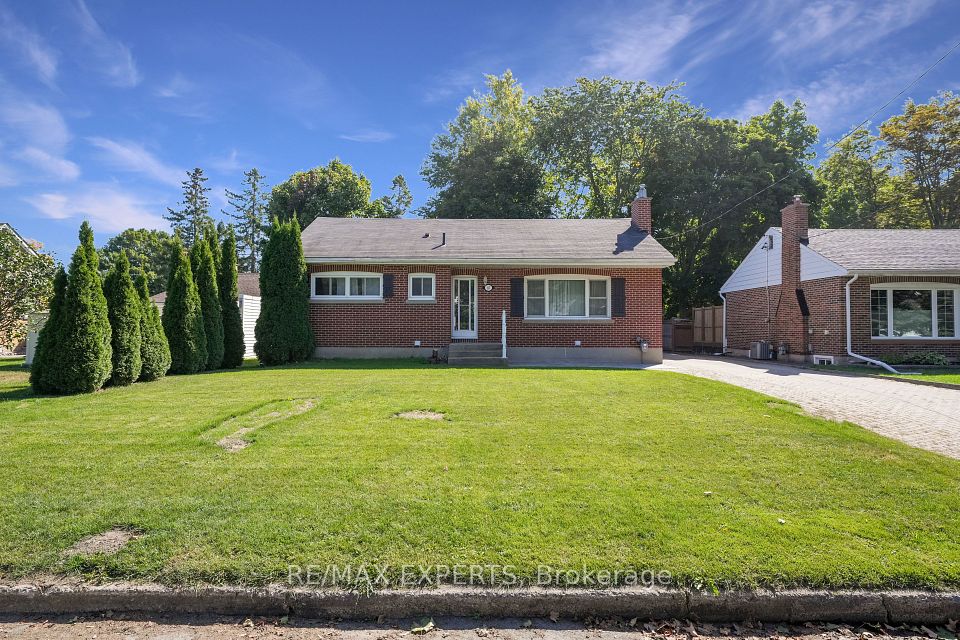 Detached at 87 Eugenia Street LOWER, Barrie, ON L4M 1P9, Barrie