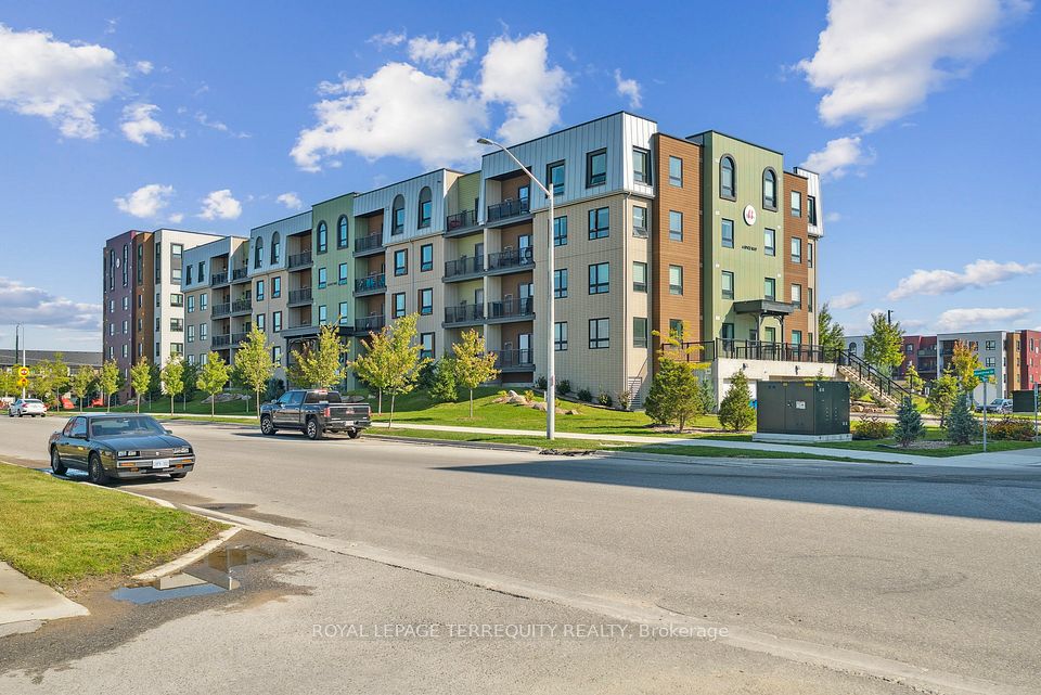 Condo Apartment at 6 Spice Way 102, Barrie, ON L9J 0J9, Barrie