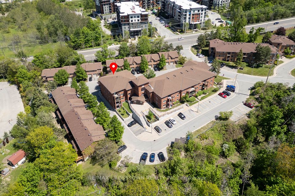 Condo Apartment at 1 Quail Crescent 303, Barrie, ON L4N 6W9, Barrie