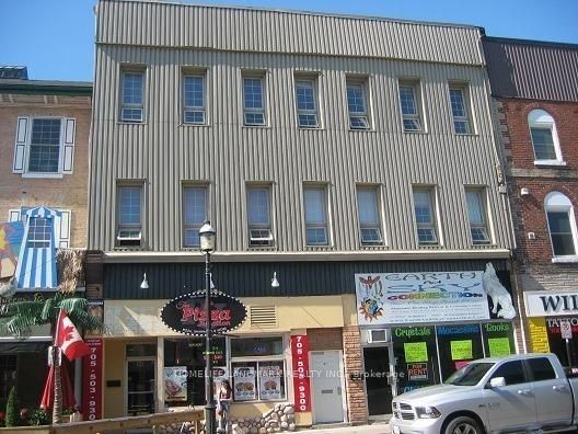 104 Dunlop Street E, Barrie, ON L4N 1A7