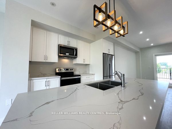 Att/Row/Townhouse at 454 Veterans Drive, Barrie, ON L4N 6A6, Barrie