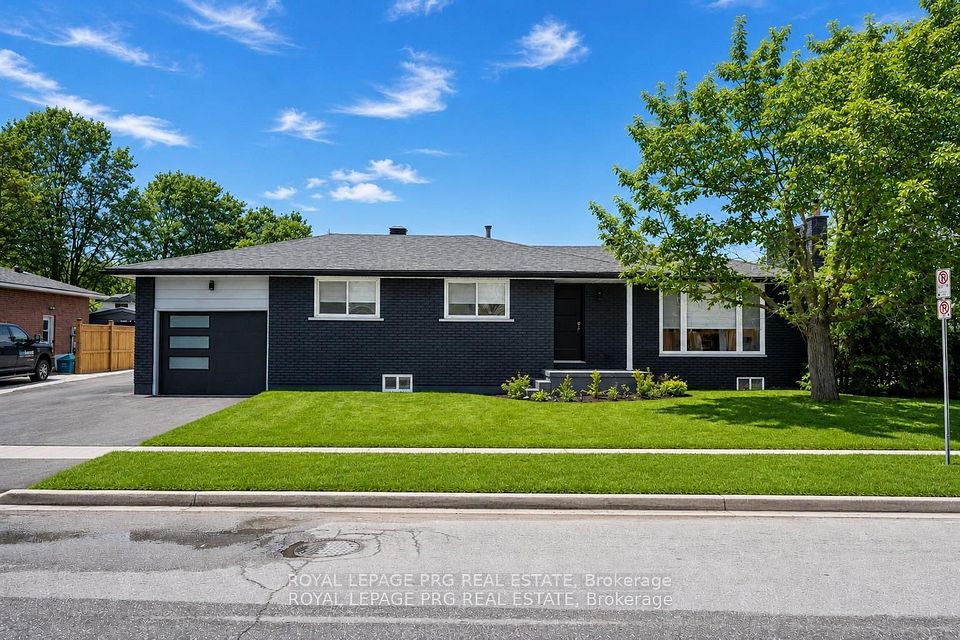 Detached at 263 Cook Street Upper Level, Barrie, ON L4M 4H7, Barrie