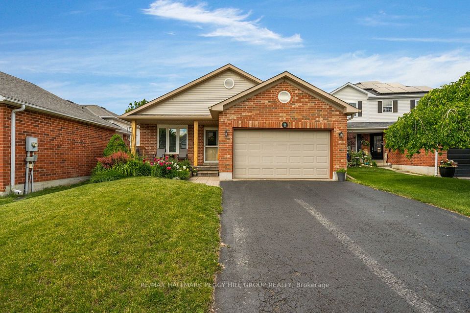 Detached at 18 Draper Crescent, Barrie, ON L4N 8A9, Barrie