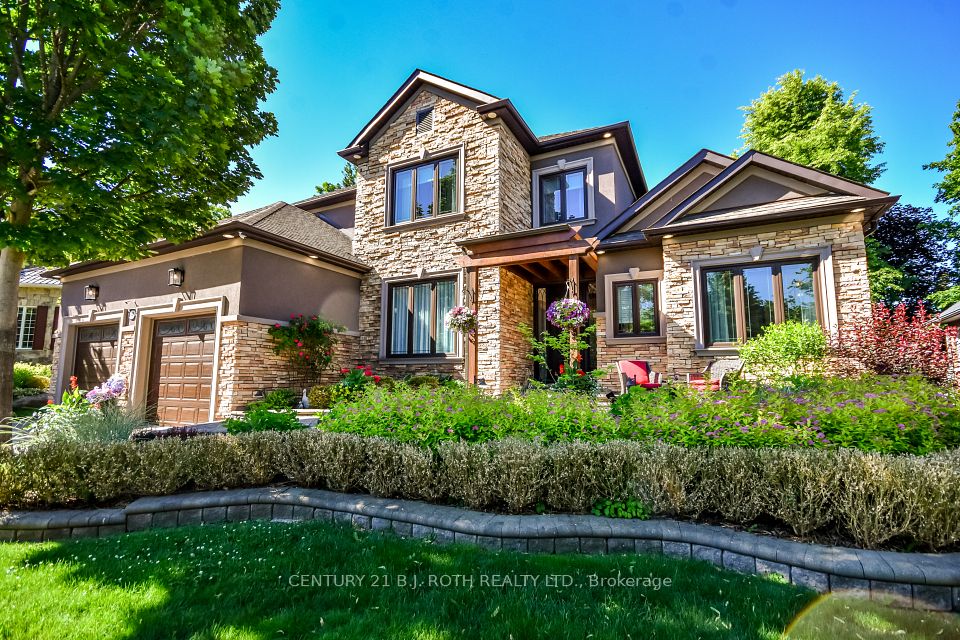 Detached at 140 Wildwood Trail, Barrie, ON L4N 7Z7, Barrie