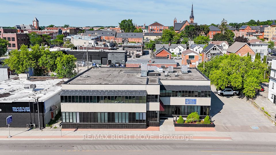 19 Front Street 1, Orillia, ON L3V 4R6