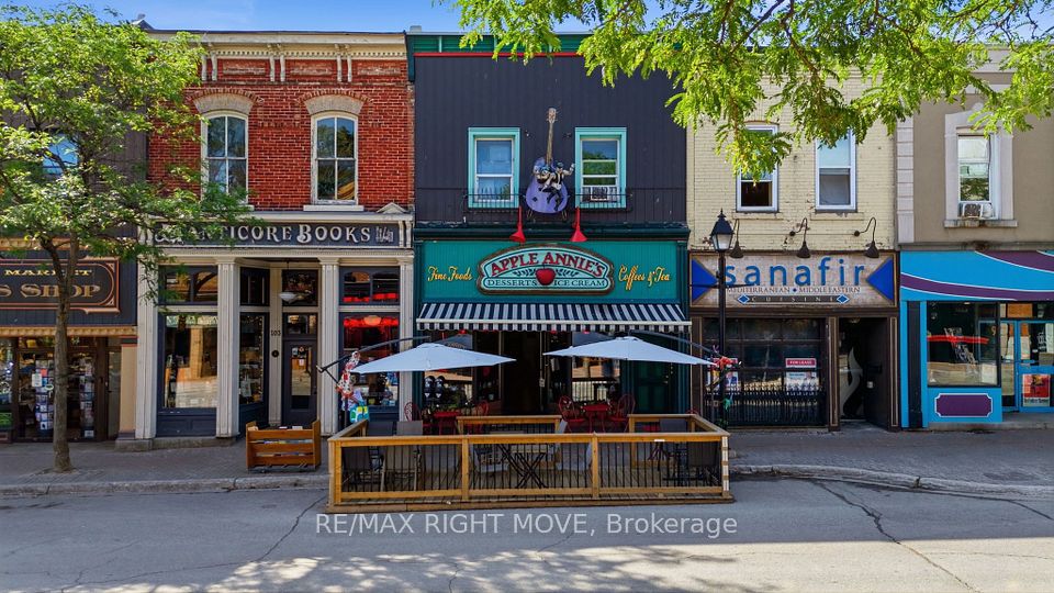 101 Mississaga Street E, Orillia, ON L3V 1V6