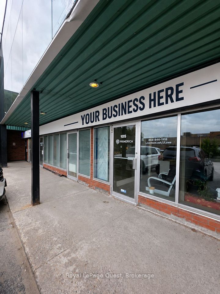 17 Colborne Street E 105, Orillia, ON L3V 1T4