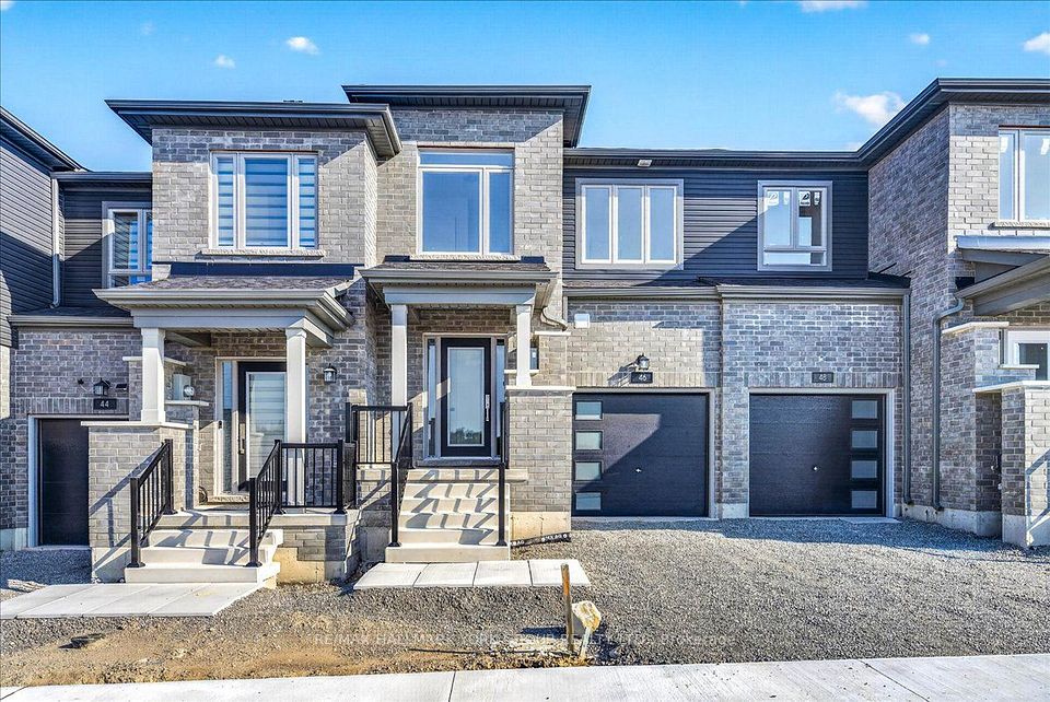 Att/Row/Townhouse at 46 McAush Street, Barrie, ON L9J 1C8, Barrie