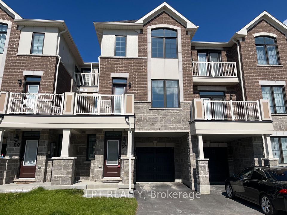 Att/Row/Townhouse at 91 Vinewood Crescent, Barrie, ON L9J 1B4, Barrie