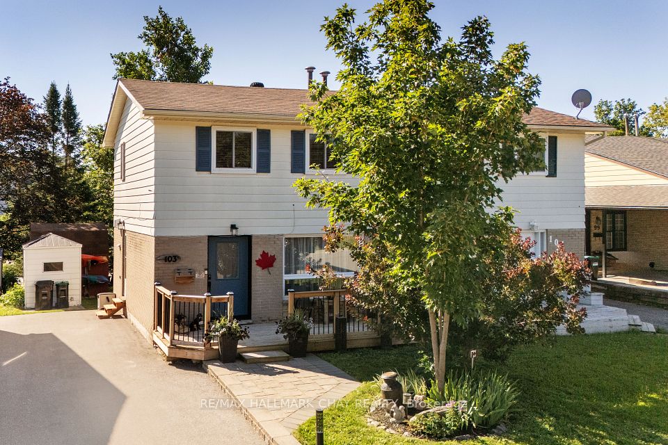 Semi-Detached at 103 Daphne Crescent, Barrie, ON L4M 2Y7, Barrie