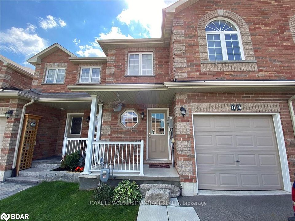 Att/Row/Townhouse at 63 Sydenham, Barrie, ON L4M 6R5, Barrie