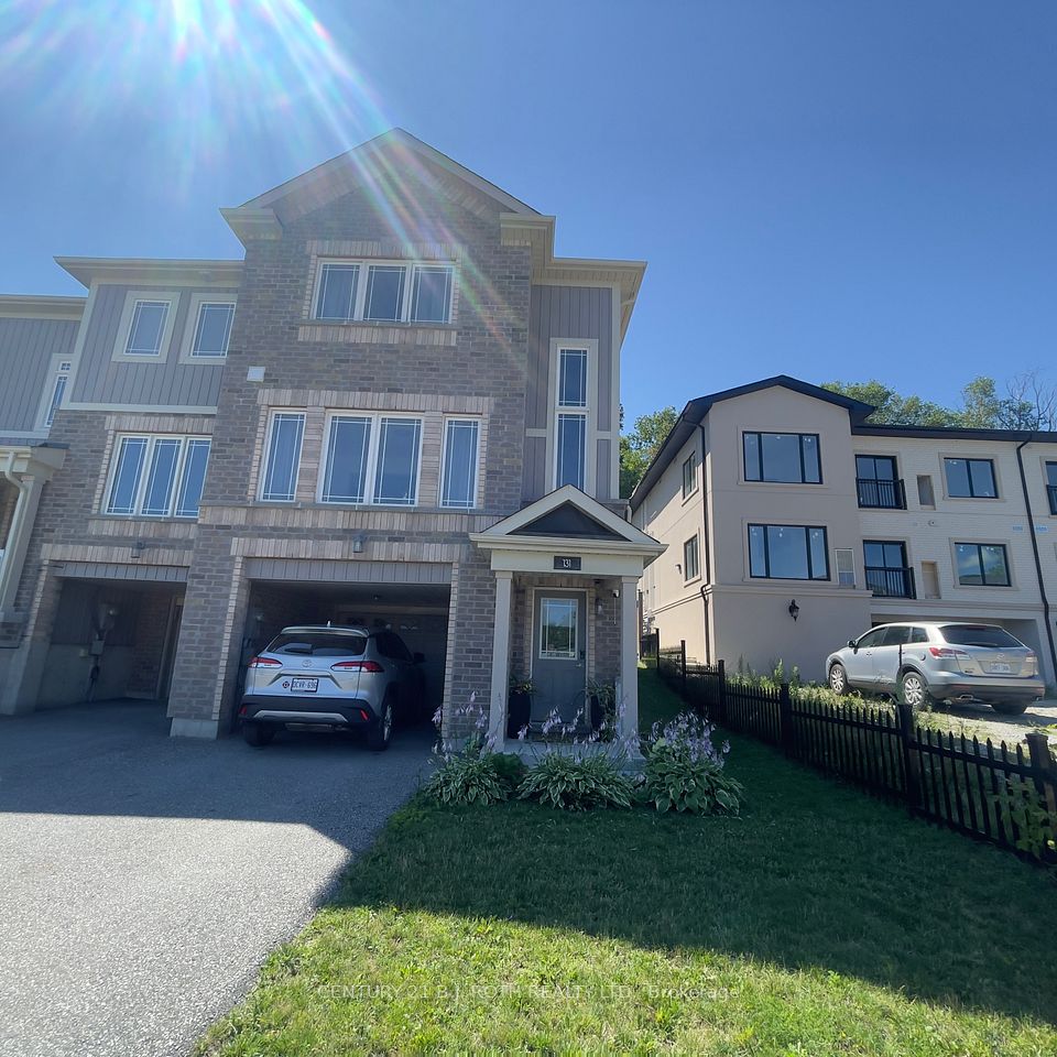 Att/Row/Townhouse at 131 Franks Way, Barrie, ON L4N 3J1, Barrie