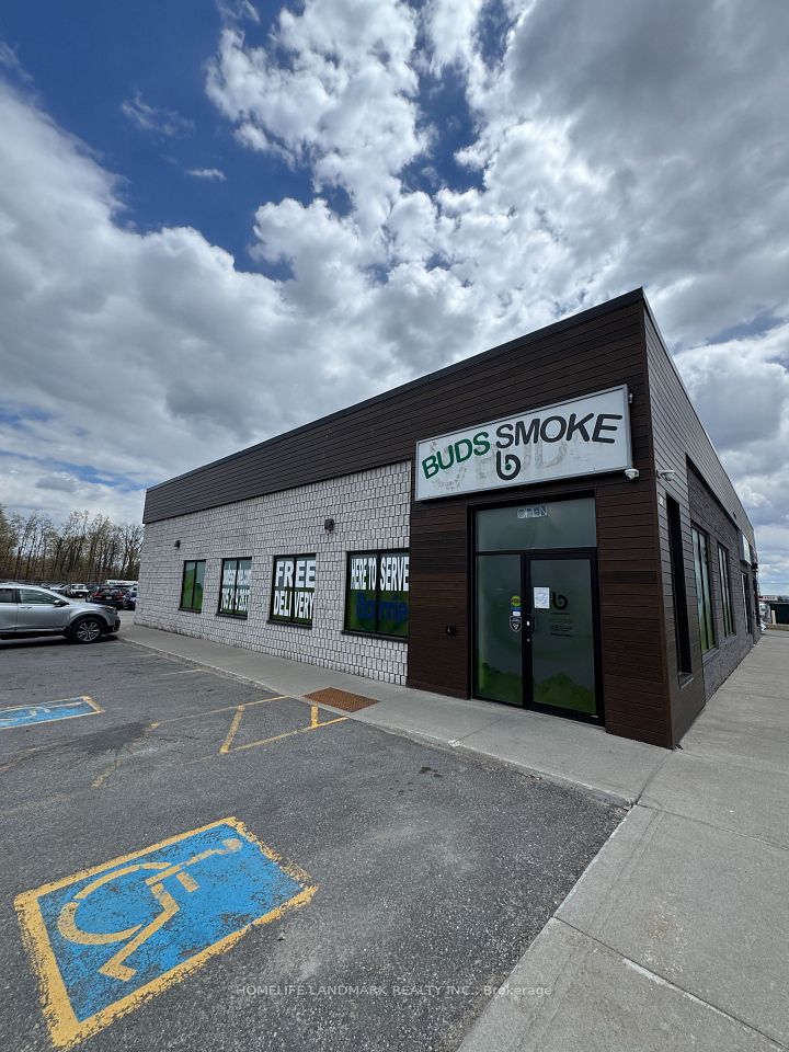 389 Bayfield Street, Barrie, ON L4M 3C5