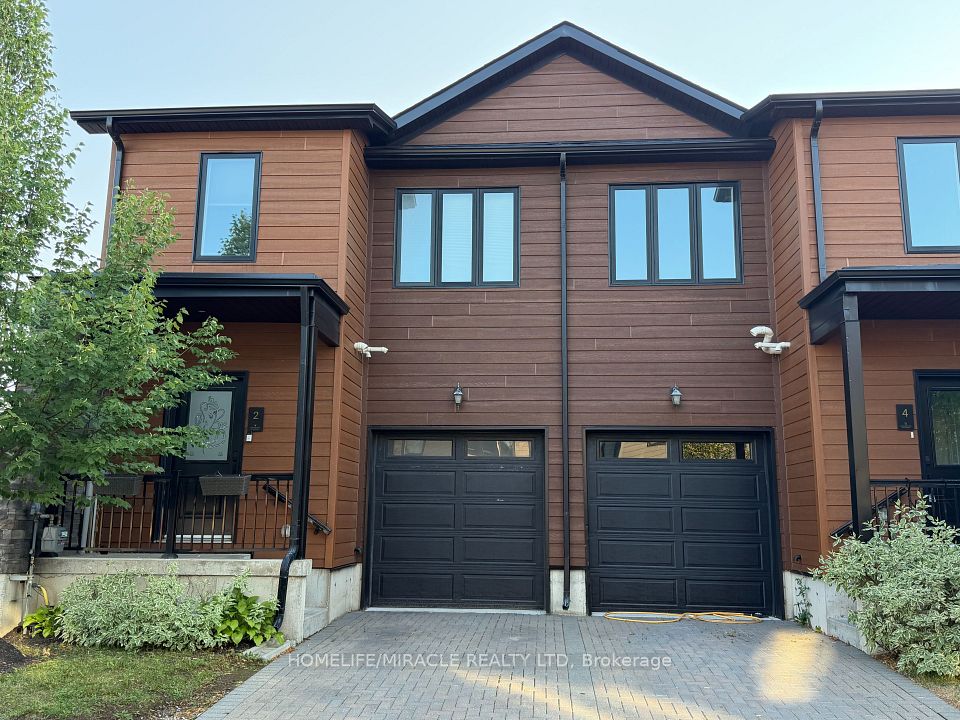 Att/Row/Townhouse at 2 Stonehart Lane, Barrie, ON L4M 7E8, Barrie